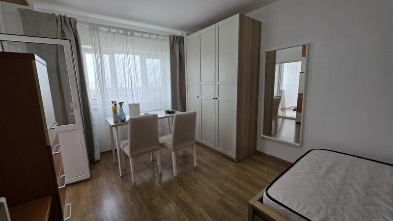 Bozieni, Parc Drumul Taberei, inchiriez garsoniera decomandata.